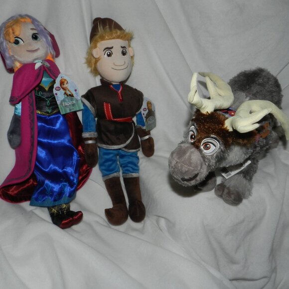 DISNEY FROZEN SVEN 20" POSABLE SOFT PLUSH TOY REINDEER NWT/🆕SHIPS😮‍💨⚡🚚 - Picture 12 of 16